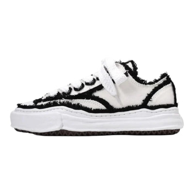 Flared Low Top Sneaker